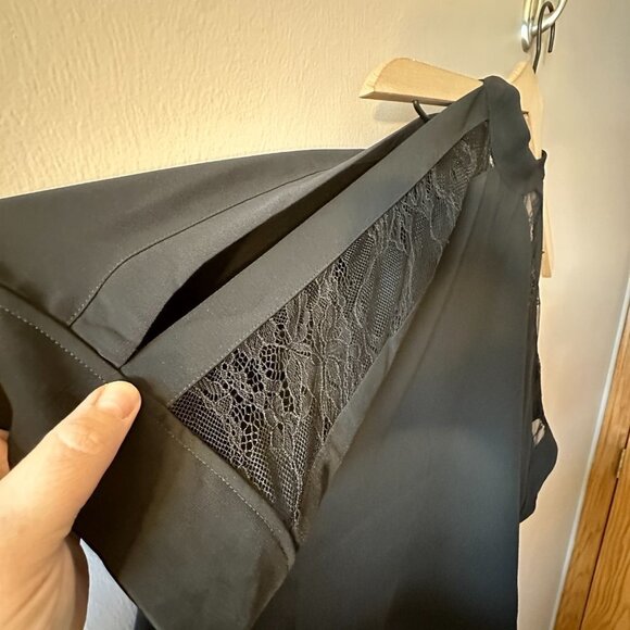 Women's S NWT Olivia Grey Black Lace Cold Shoulder Blouse Mock Neck - Picture 5 of 10